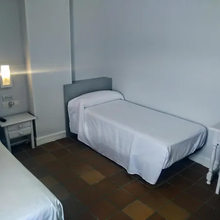 Montesol Arttyco 2* סיירה נבדה