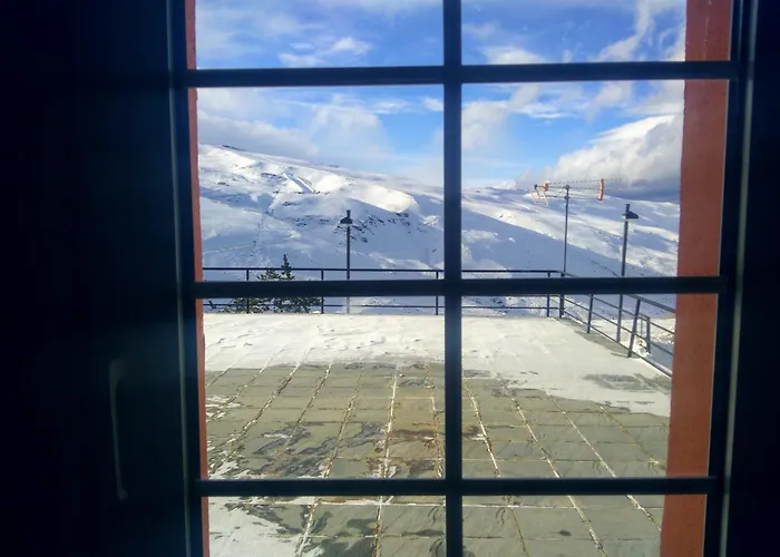 Montesol Arttyco מלון 2*