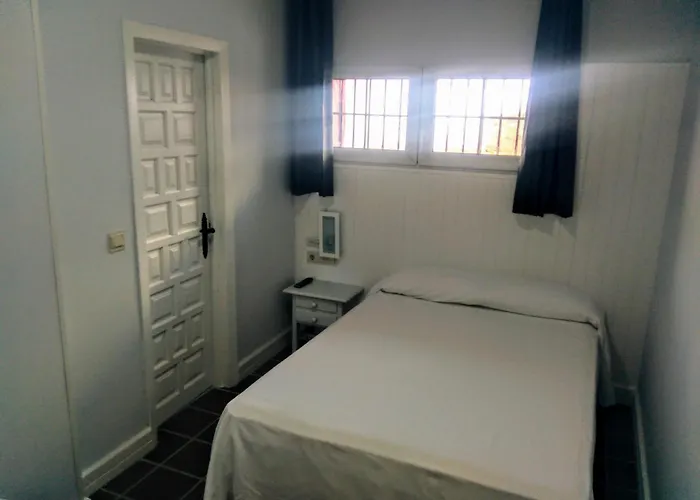 מלון Montesol Arttyco סיירה נבדה