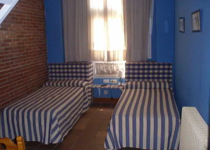 Montesol Arttyco מלון 2*